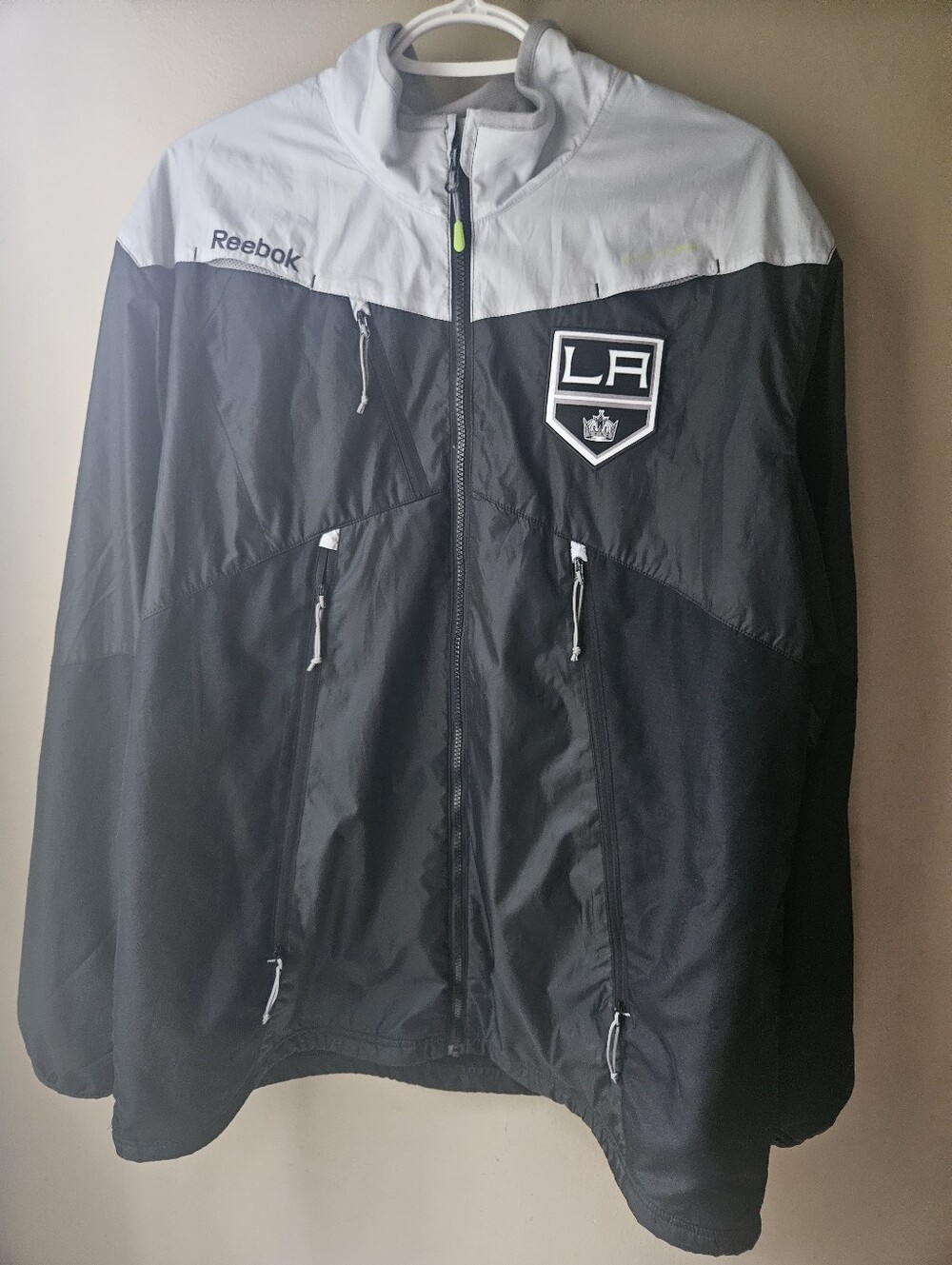 Mens XL LA Kings Jacket